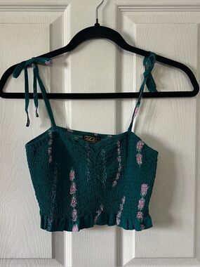 kahulaleʻa maui rose crop top